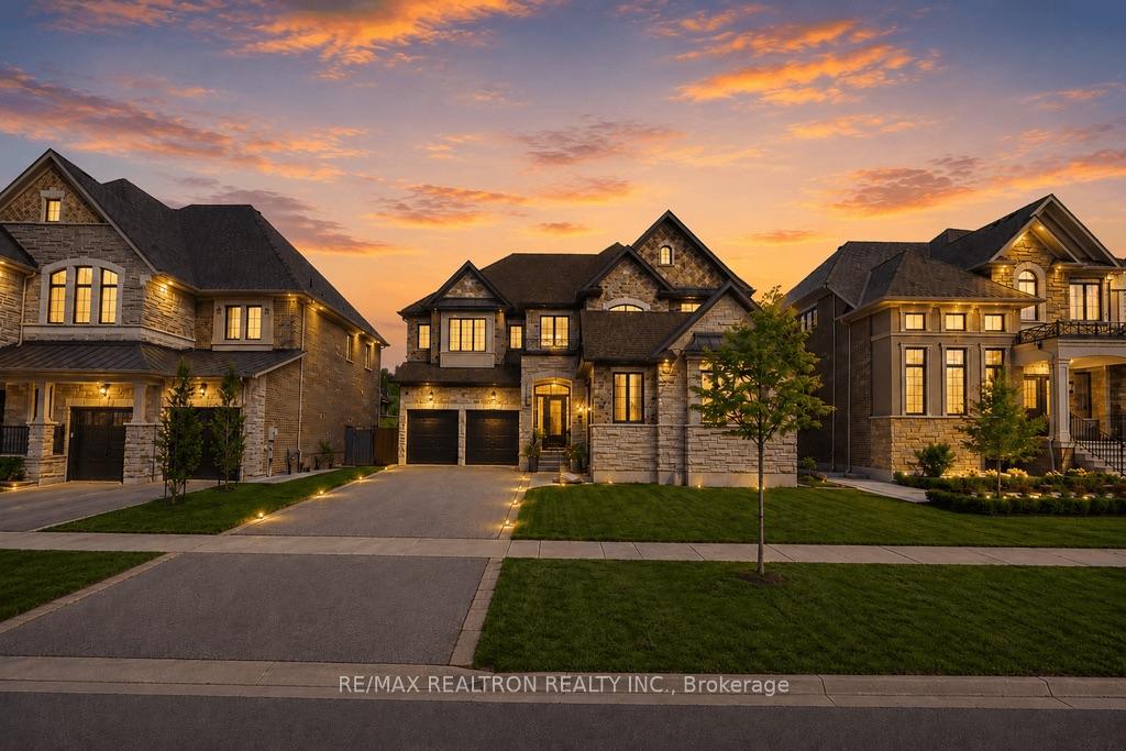 26-sir-henry-court-king-ontario-n13594884