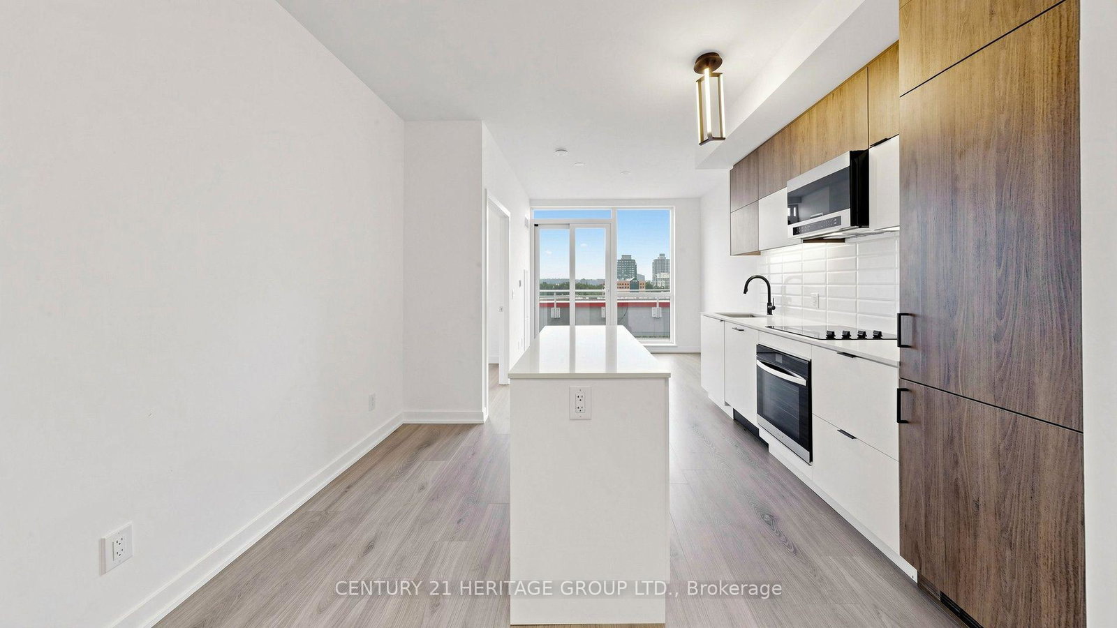 8888-yonge-street-richmond-hill-ontario-n13595106