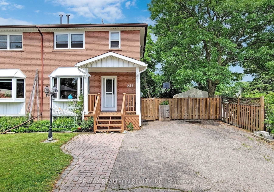 241-septonne-avenue-newmarket-ontario-n13595516