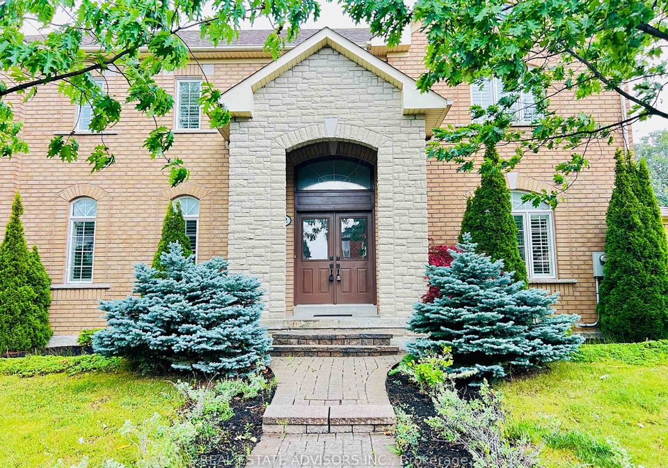 2-adam-ernst-court-vaughan-ontario-n13595942