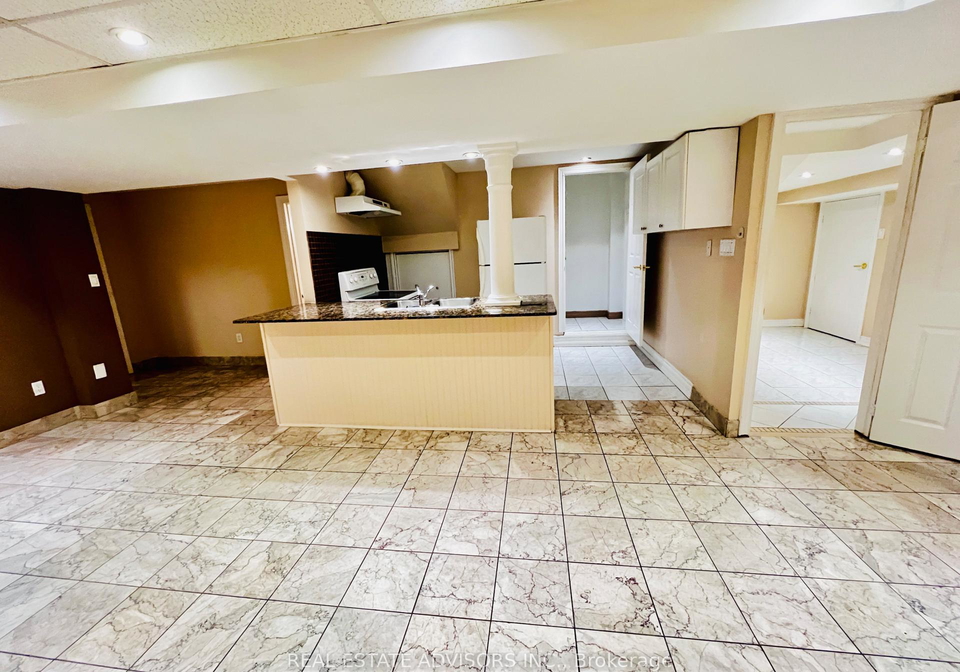 2-adam-ernst-basement-court-vaughan-ontario-n13595986