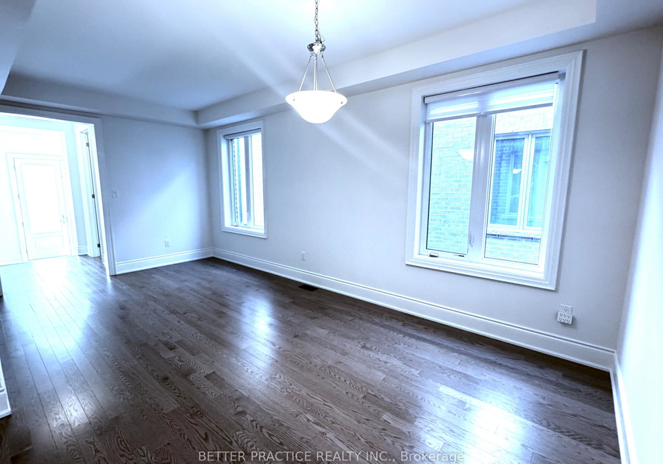 43-kentledge-avenue-east-gwillimbury-ontario-n13596088