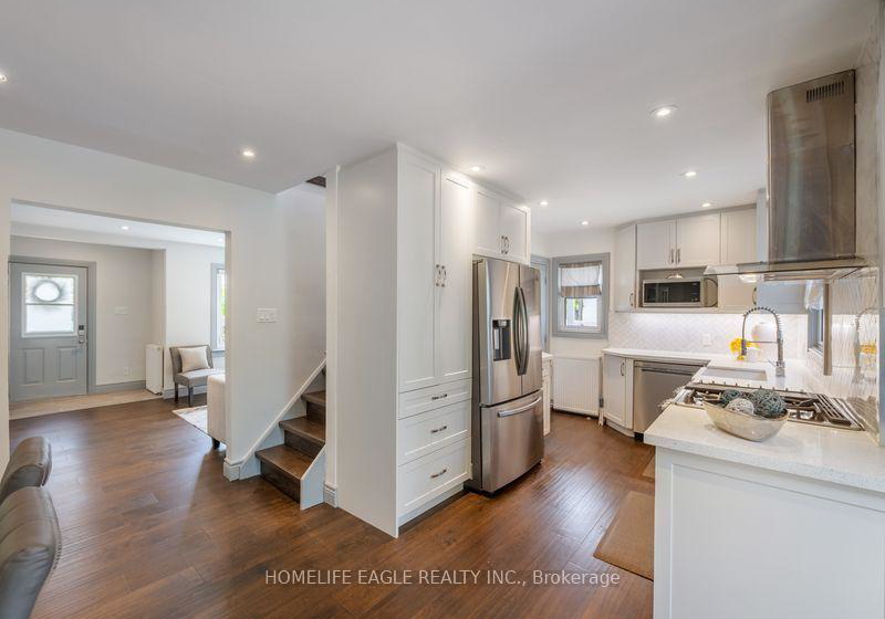261-richmond-street-richmond-hill-ontario-n13597016