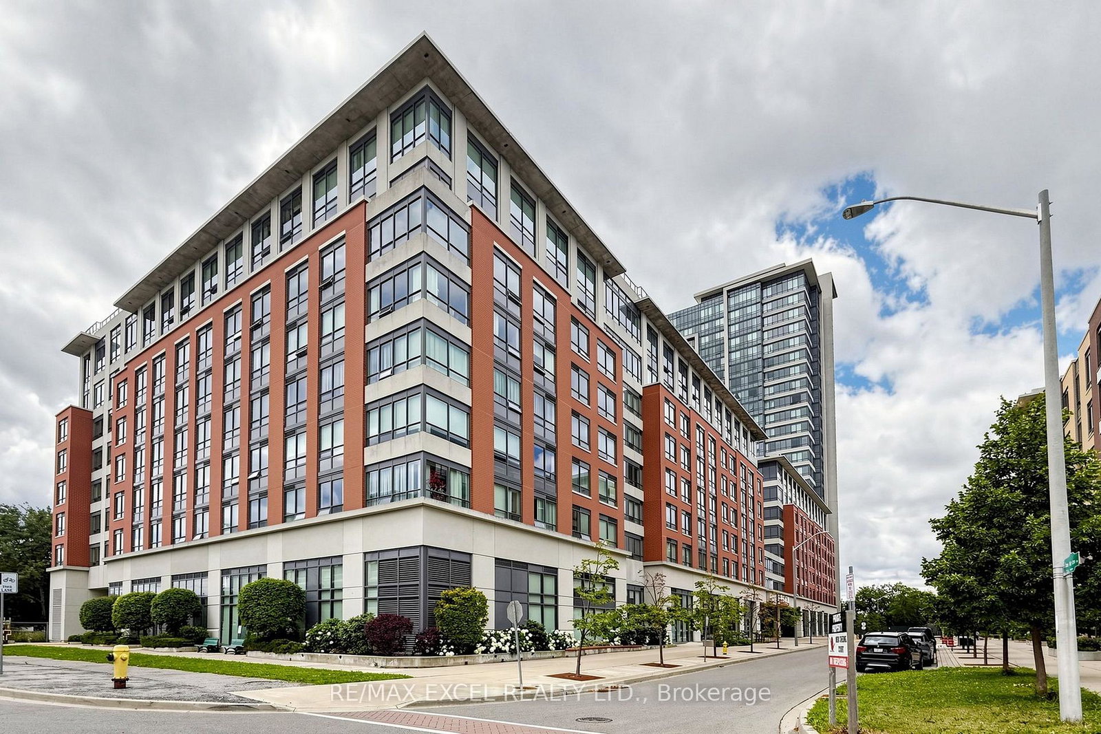 1-sun-yatsen-avenue-markham-ontario-n13597100
