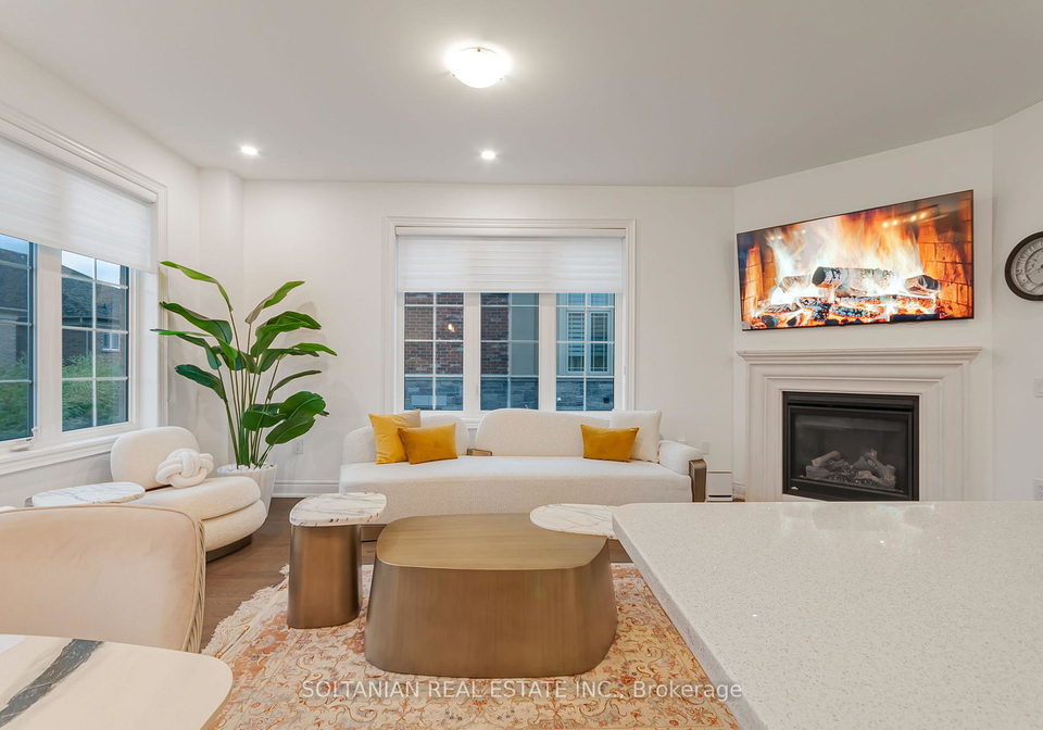 18-drizzel-crescent-richmond-hill-ontario-n13597260
