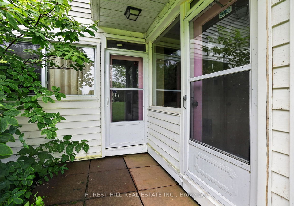 9-tikvah-circle-georgina-ontario-n13597696