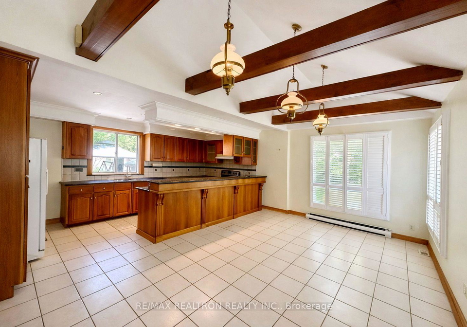 2430-king-road-king-ontario-n13597820