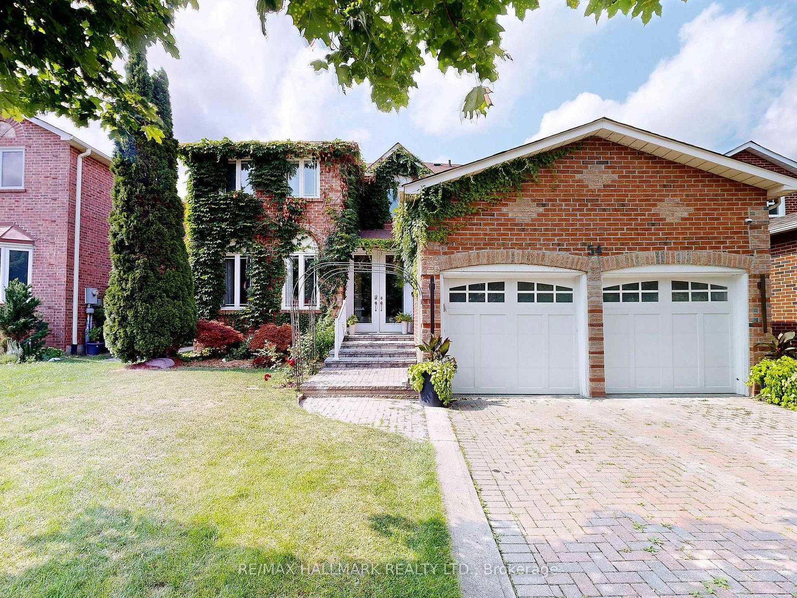 54-stave-crescent-richmond-hill-ontario-n13598780