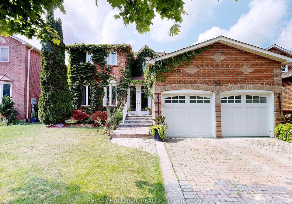 54-stave-crescent-richmond-hill-ontario-n13598780