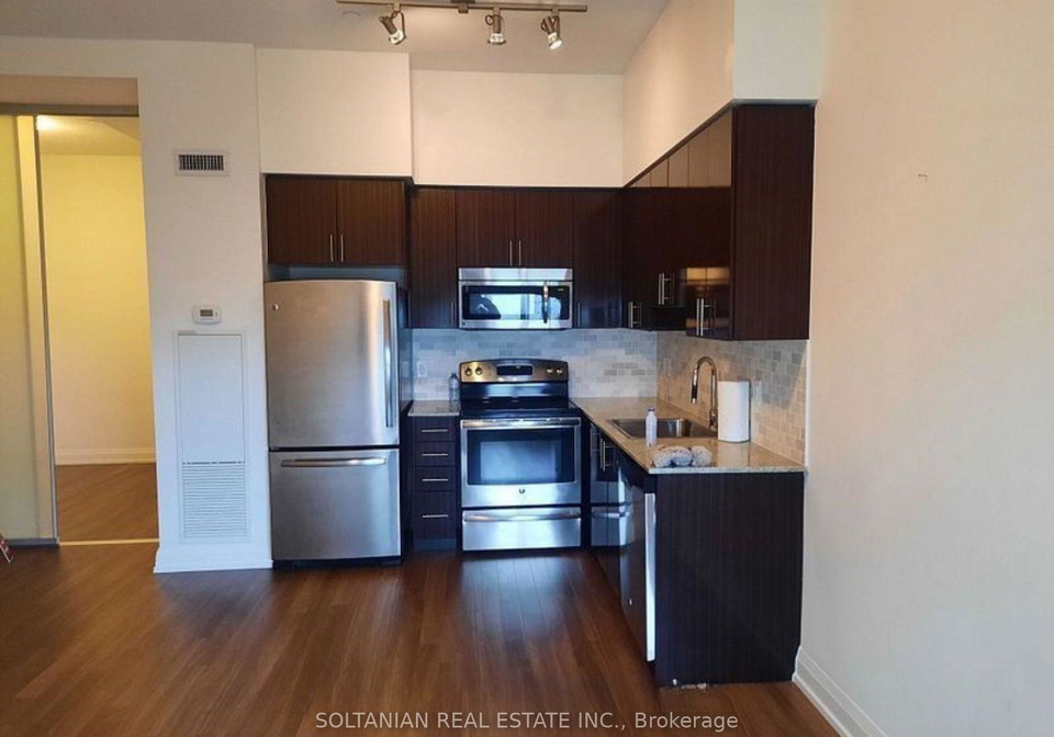 7161-yonge-street-markham-ontario-n13598828