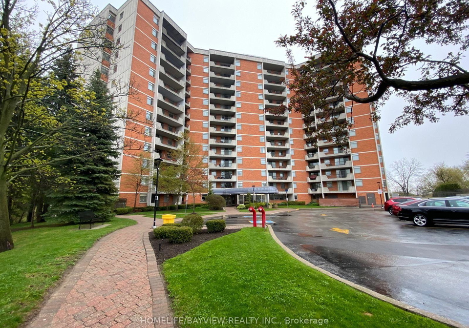 7811-yonge-street-markham-ontario-n13598876