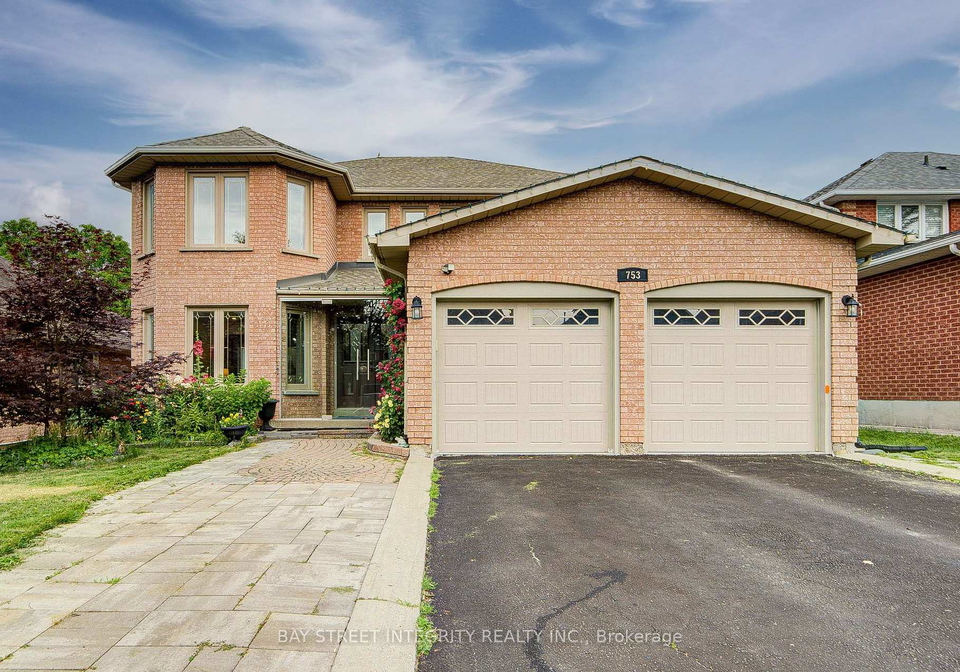 753-college-manor-drive-newmarket-ontario-n13599092