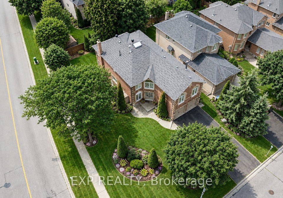 860-hollander-road-newmarket-ontario-n13599338