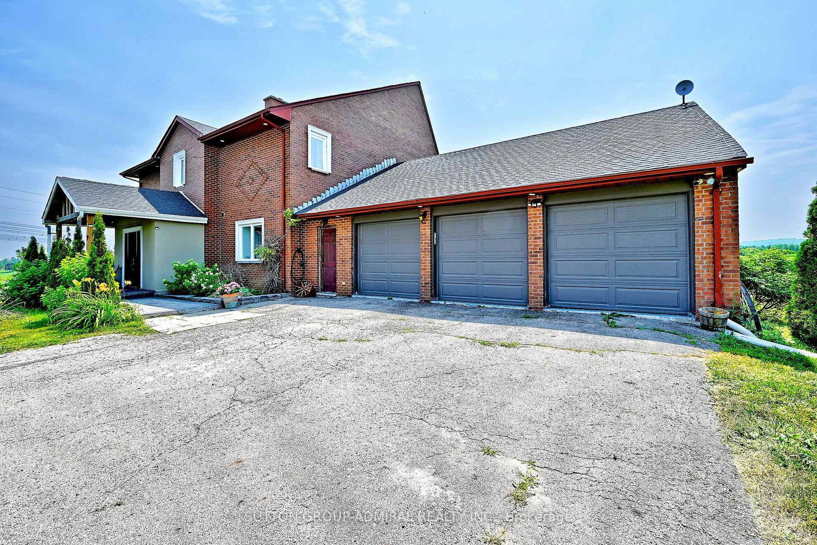 7205-19th-side-road-king-ontario-n13599496