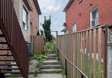 121-primeau-drive-aurora-ontario-n13599570