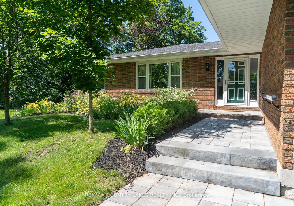94-laidlaw-street-n-brock-ontario-n13599738