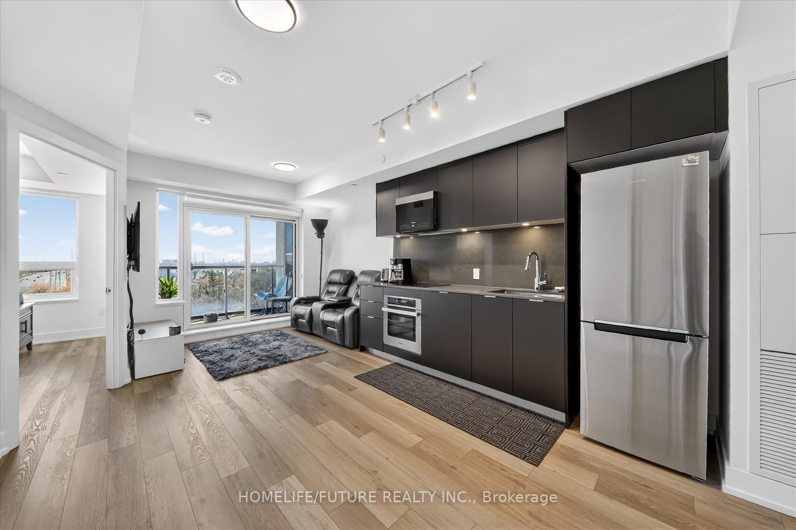 8-cedarland-drive-markham-ontario-n13600120