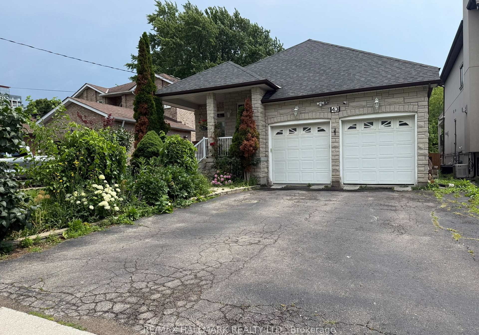 43-oak-avenue-richmond-hill-ontario-n13600684