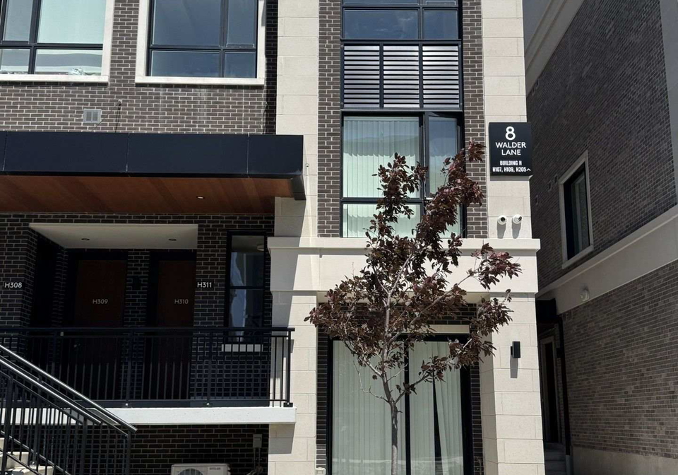 8-walder-lane-richmond-hill-ontario-n13600740