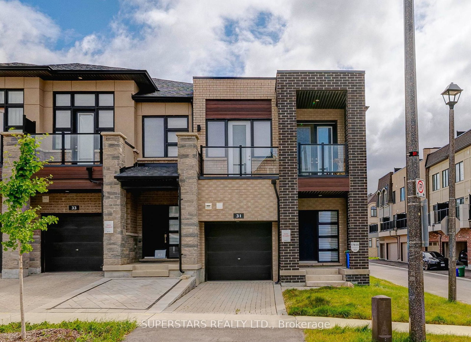 31-harvey-bunker-crescent-markham-ontario-n13601052