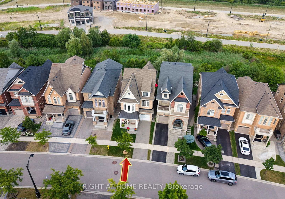 43-hopewell-street-vaughan-ontario-n13601060
