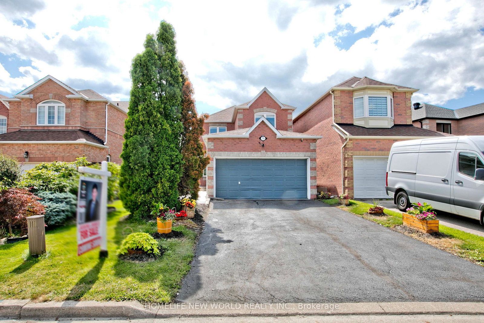 110-cairncross-crescent-markham-ontario-n13601084