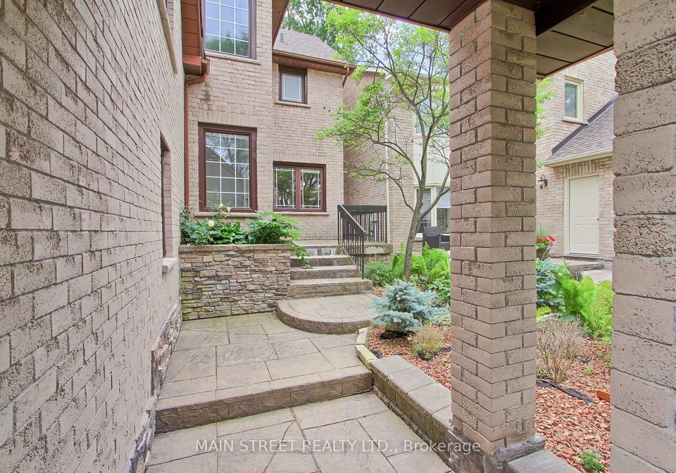 27-murdock-avenue-aurora-ontario-n13601268