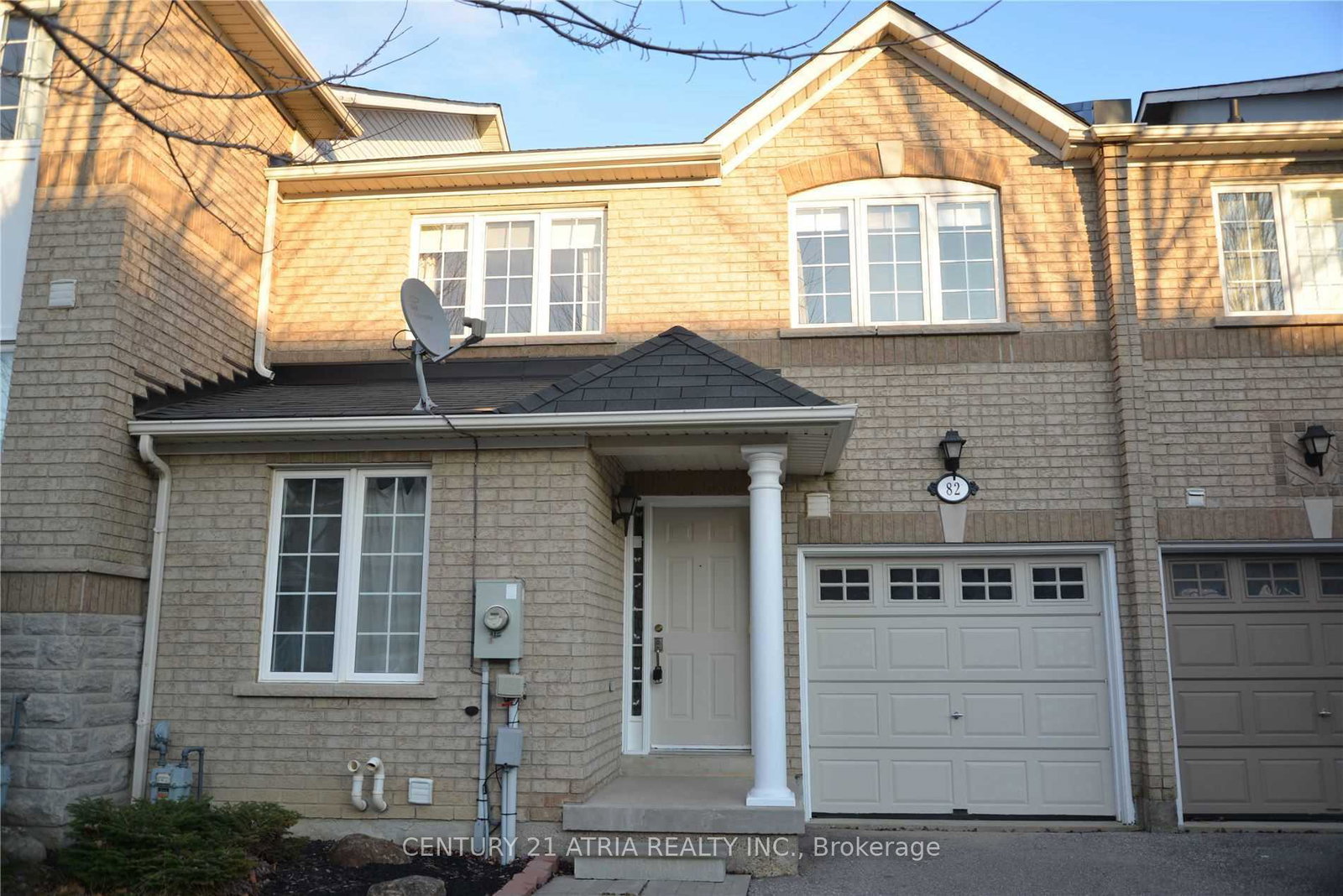 82-red-river-crescent-newmarket-ontario-n13601548