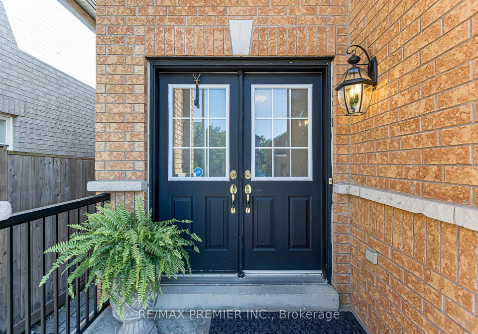 60-del-francesco-way-vaughan-ontario-n13602016