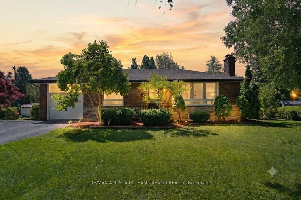 18-garrett-drive-georgina-ontario-n13602030