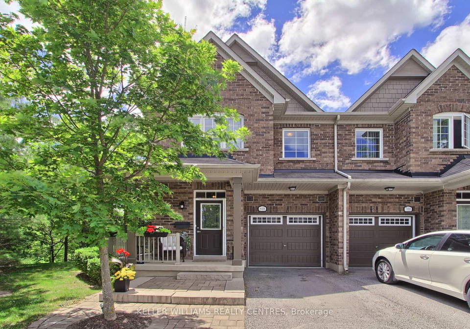 698-wendy-culbert-crescent-newmarket-ontario-n13602290