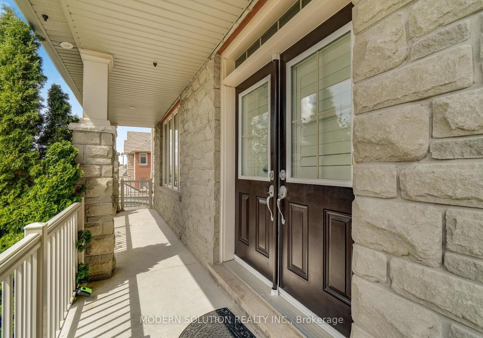 4-overhold-crescent-richmond-hill-ontario-n13602422