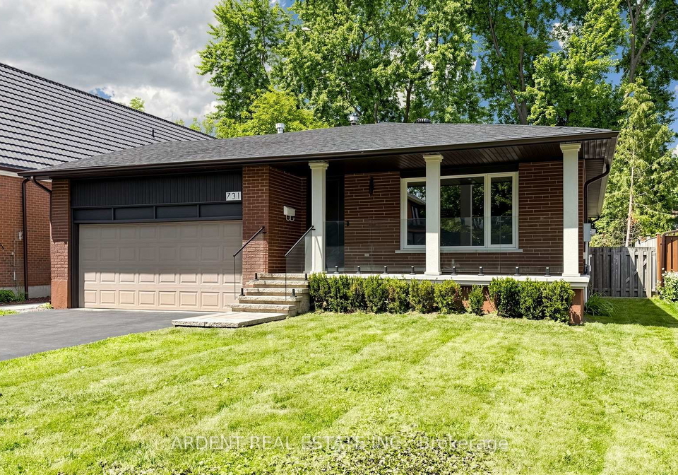 731-allan-avenue-newmarket-ontario-n13603528