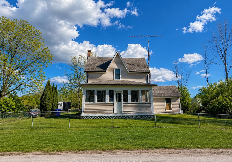 43-clovelly-cove-road-georgina-ontario-n13603880