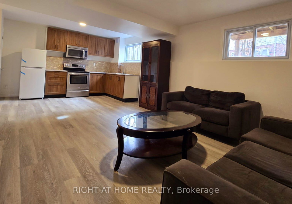 34-hodgins-avenue-georgina-ontario-n13604344