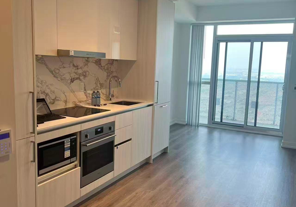 225-commerce-street-vaughan-ontario-n13604582