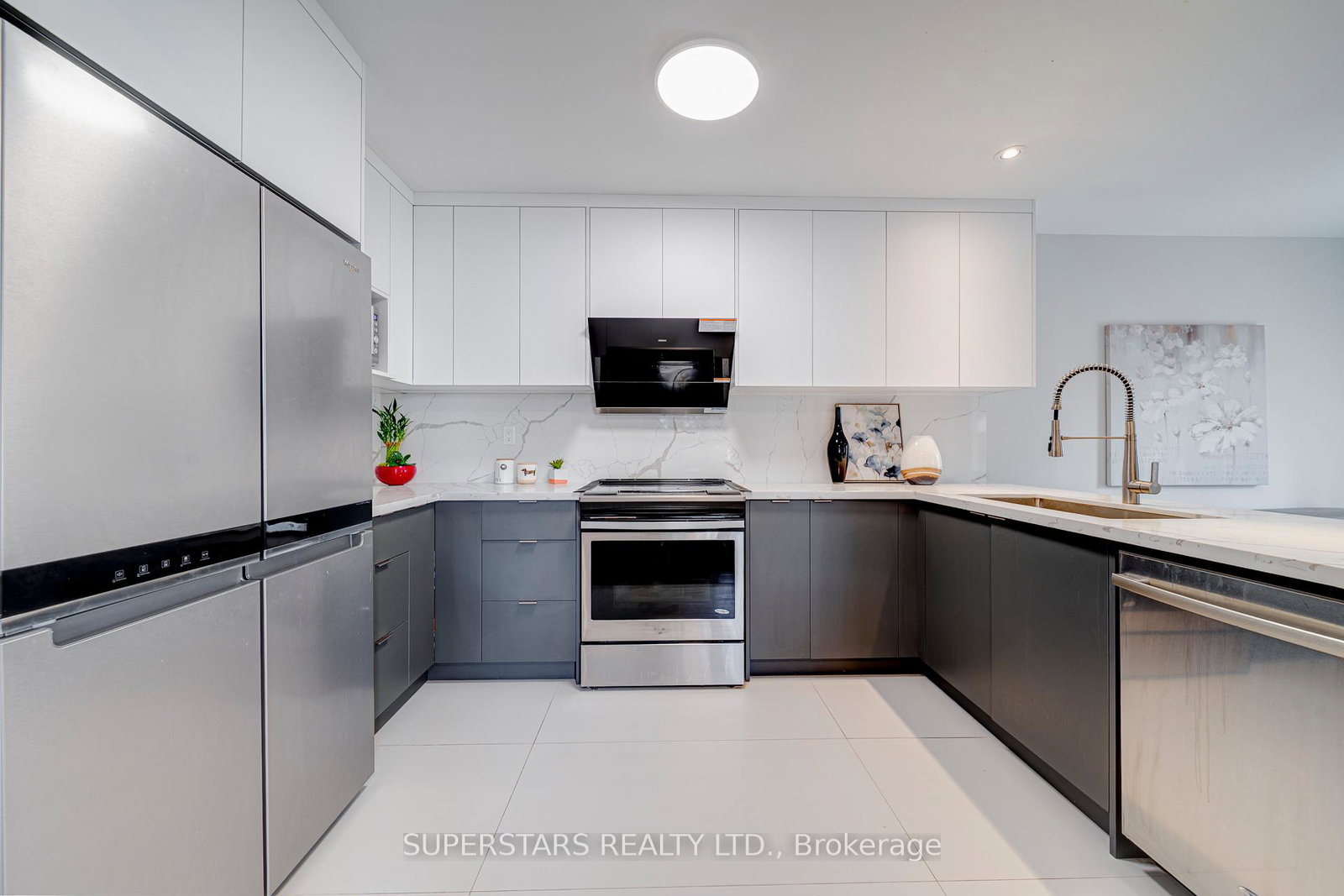 1-baffin-court-richmond-hill-ontario-n13604600