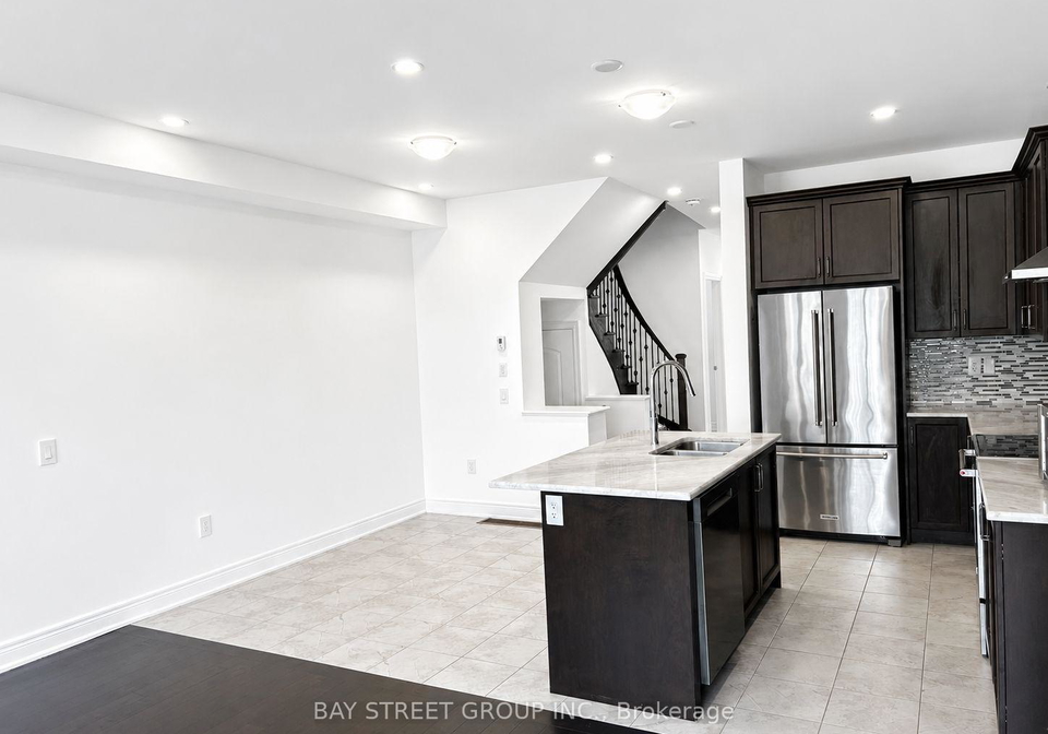 103-drizzel-crescent-richmond-hill-ontario-n13604994