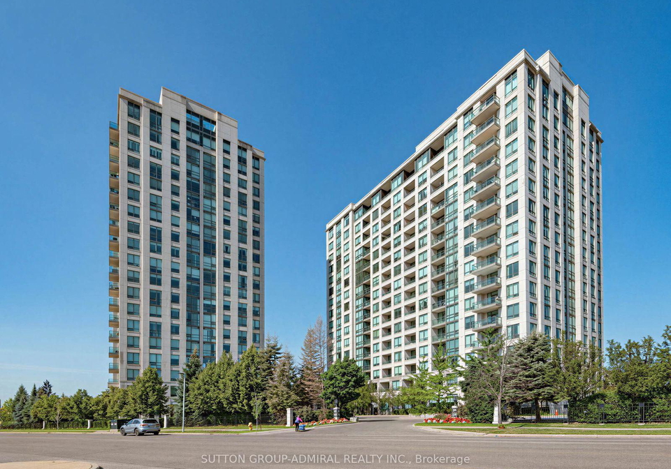 88-promenade-circle-vaughan-ontario-n13605448