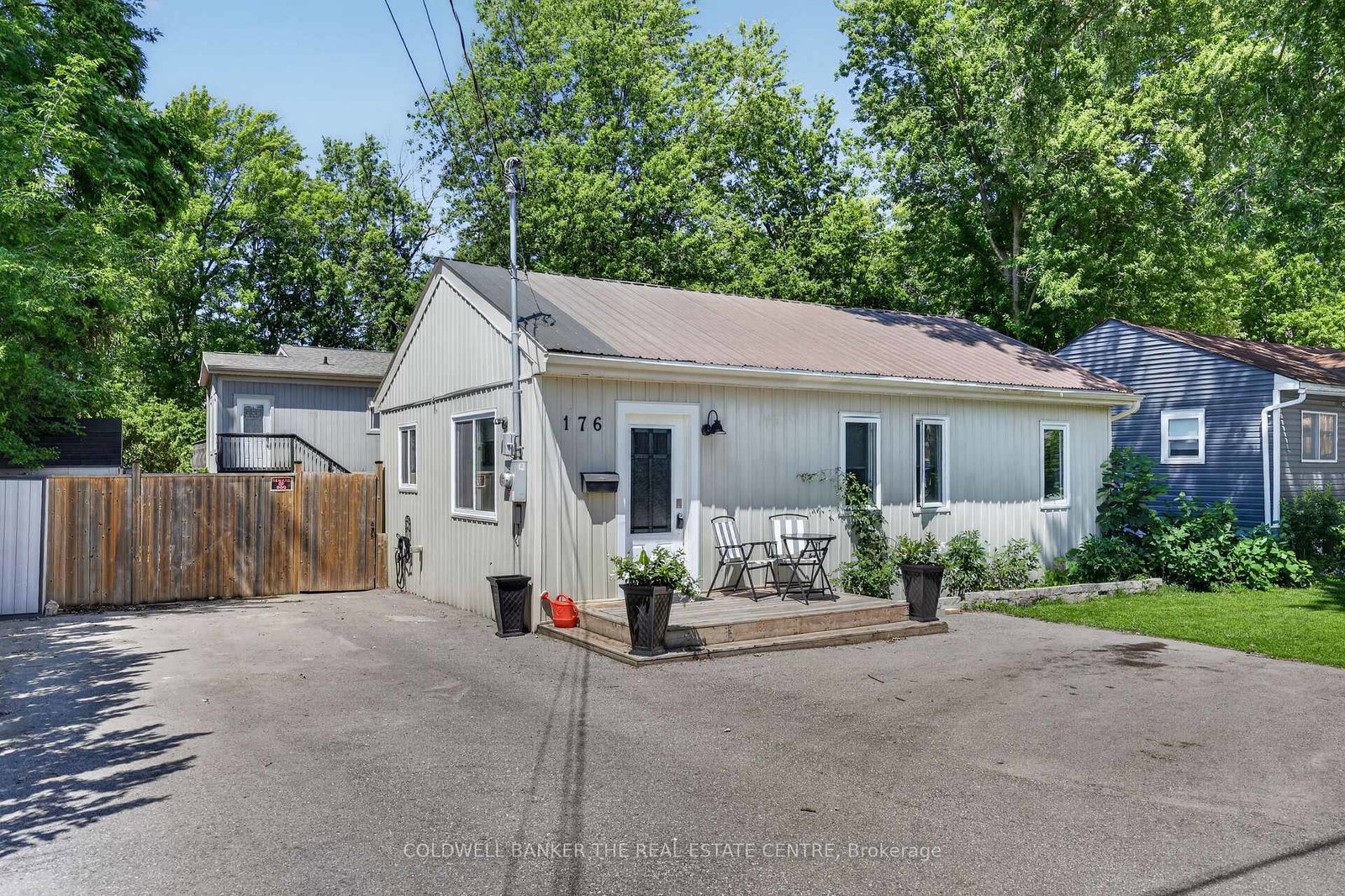 176-pleasant-boulevard-georgina-ontario-n13605474