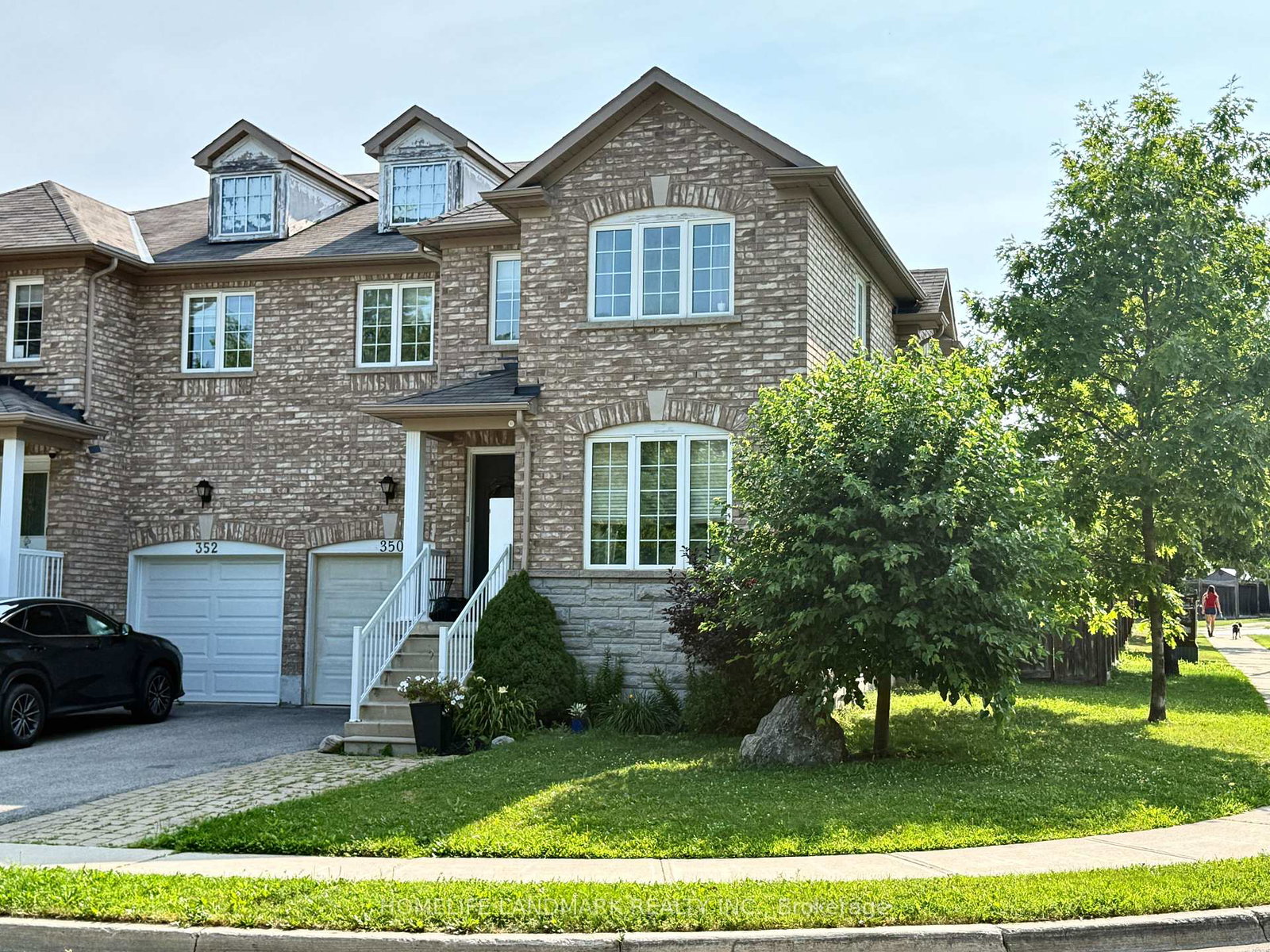 350-gilpin-drive-newmarket-ontario-n13605580