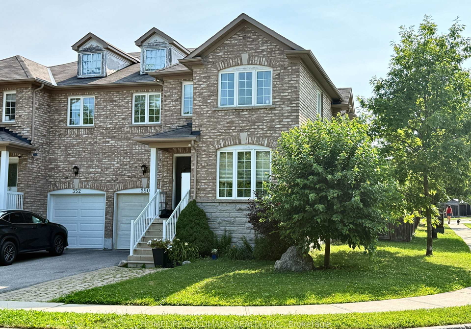 350-gilpin-drive-newmarket-ontario-n13605580