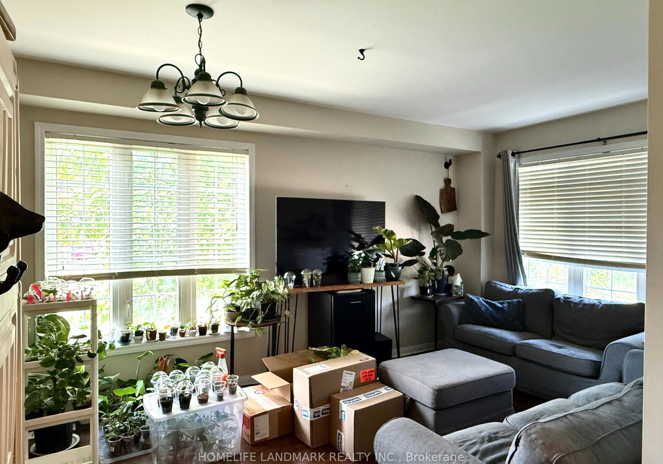350-gilpin-drive-newmarket-ontario-n13605580