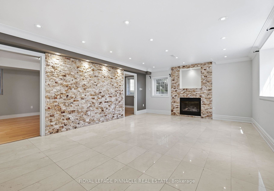 98-ner-israel-drive-vaughan-ontario-n13605832