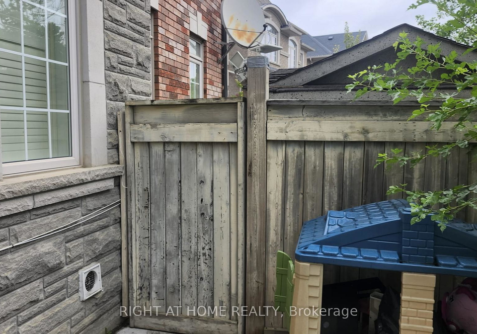 1-via-avellino-road-vaughan-ontario-n13606048