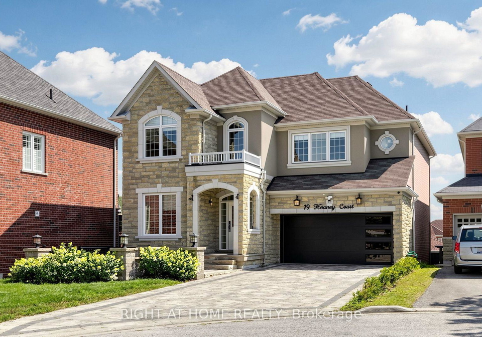 19-heaney-court-aurora-ontario-n13606264