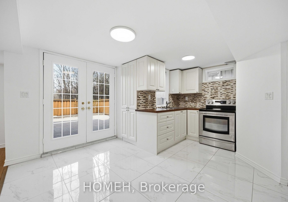 94-dovetail-drive-richmond-hill-ontario-n13606294