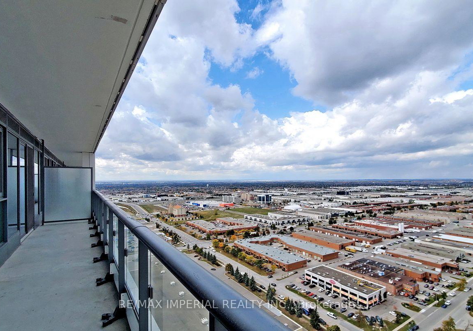 5-buttermill-avenue-vaughan-ontario-n13606486