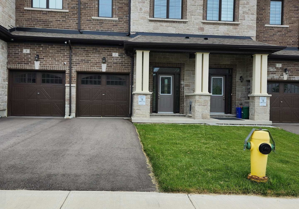 7-viola-street-east-gwillimbury-ontario-n13606554