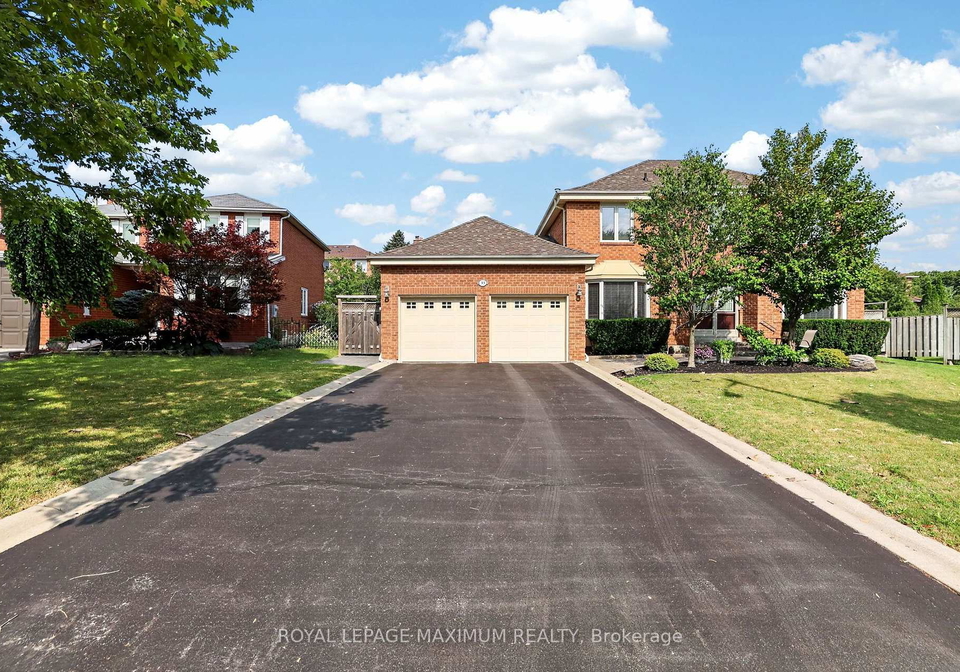 33-whitburn-crescent-vaughan-ontario-n13606874